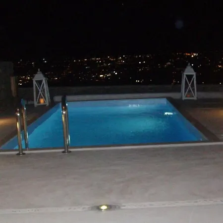 Admiralty House Tatil Evi