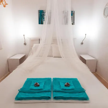 Admiralty House Agios Ioannis Diakoftis