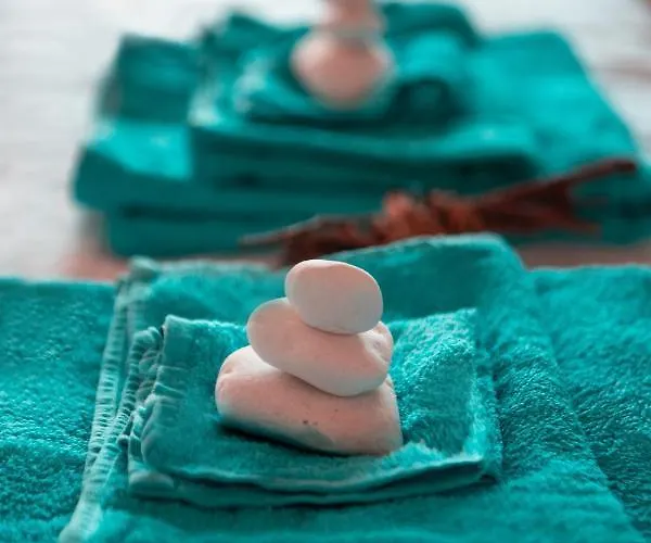 Admiralty House Holiday home