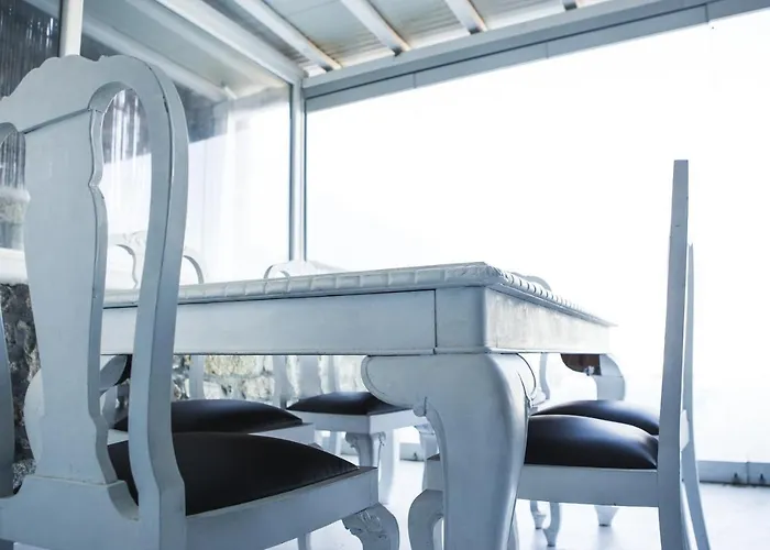 Holiday home Admiralty House *