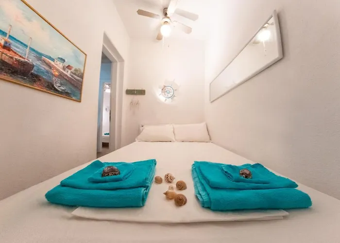 Holiday home Admiralty House